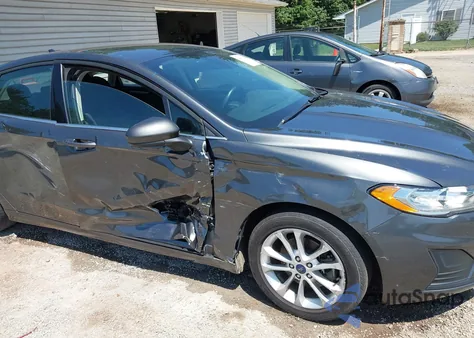 2019 Ford Fusion Hybrid Se из США, поврежденный, VIN 3FA6P0LU8KR286208